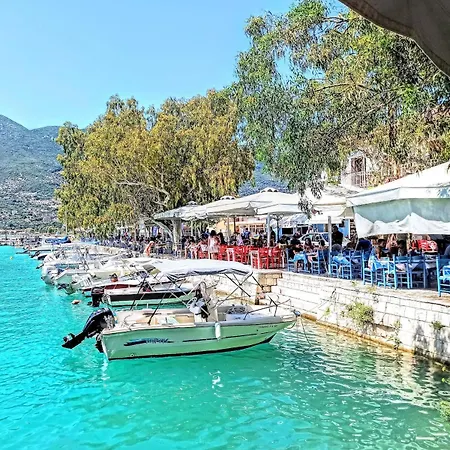 Athina - Tatsopolis Holiday home *